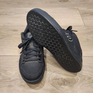 Adidas Five Ten Freeriders
